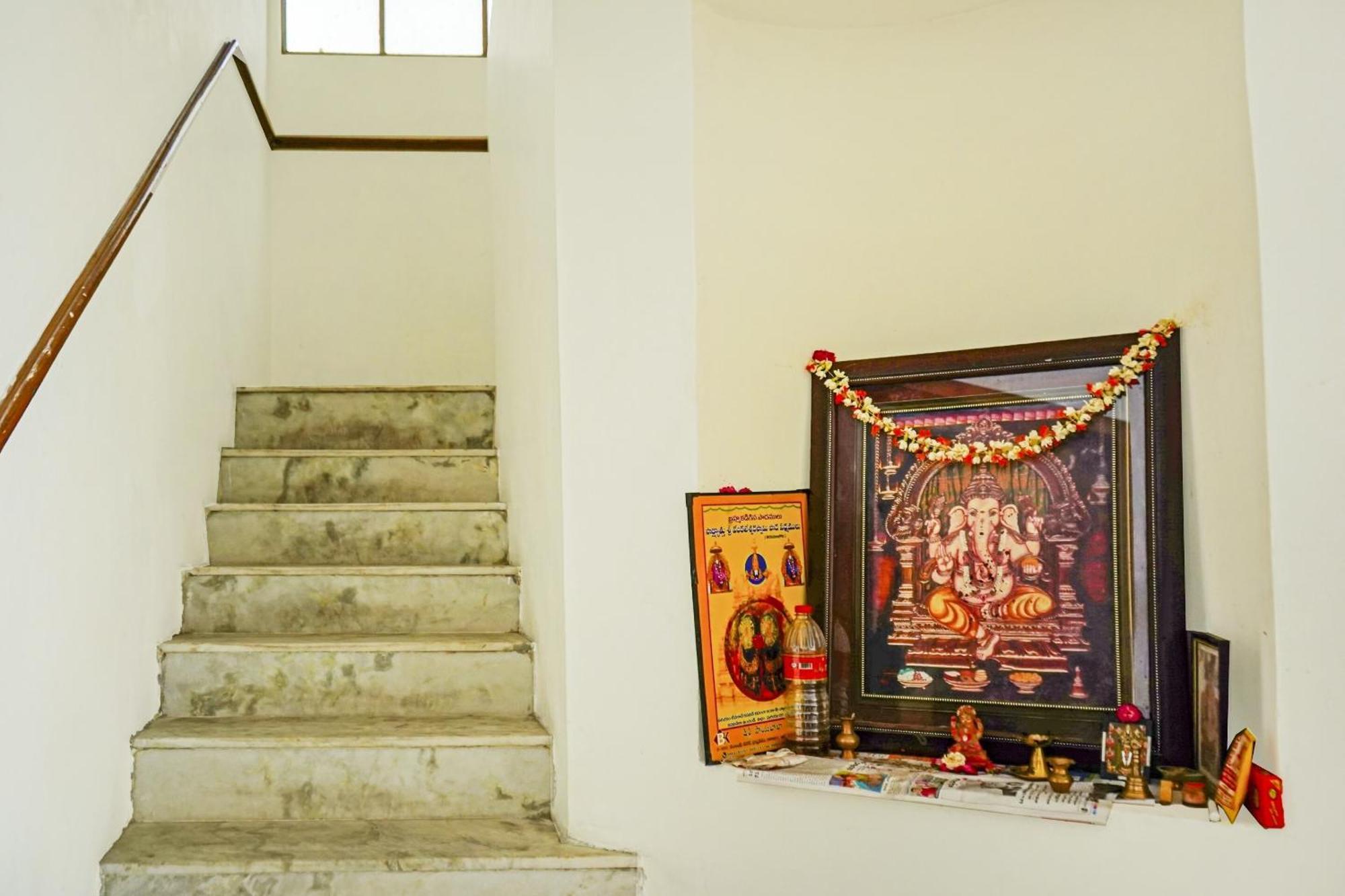 Hotel O Swapna Vijayawāda المظهر الخارجي الصورة